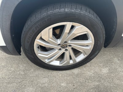 2021 Volkswagen Atlas 2021.5 3.6L V6 SE w/Technology FWD