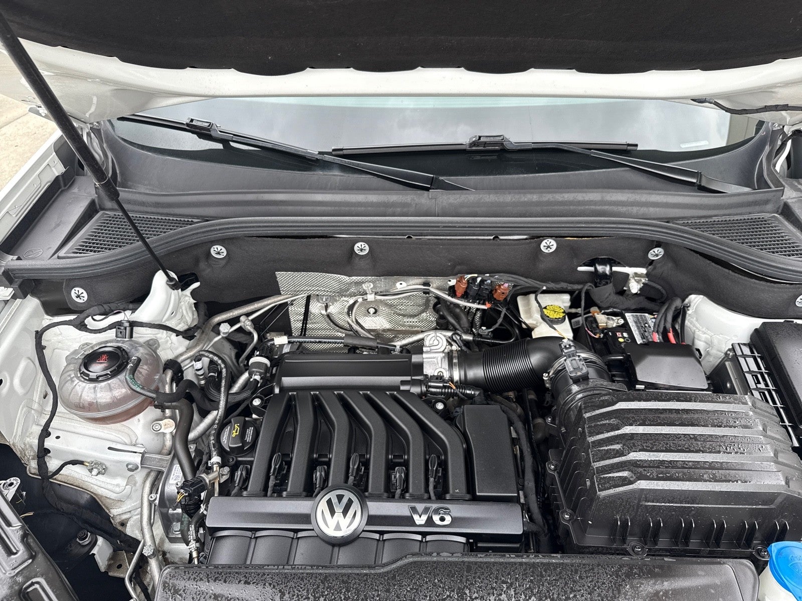 2023 Volkswagen Atlas 3.6L V6 SE w/Technology FWD