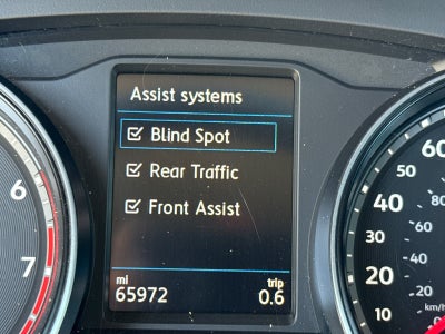 2021 Volkswagen Atlas 3.6L V6 SE w/Technology R-Line FWD *Ltd Avail*