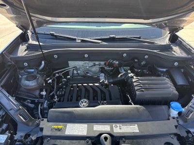 2021 Volkswagen Atlas 3.6L V6 SE w/Technology R-Line FWD *Ltd Avail*