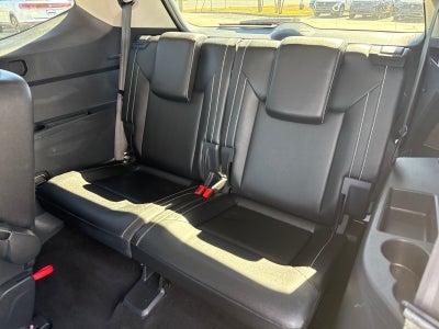 2021 Volkswagen Atlas 3.6L V6 SE w/Technology R-Line FWD *Ltd Avail*