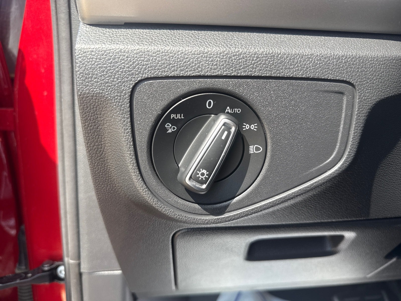 2021 Volkswagen Atlas 2021.5 3.6L V6 SE w/Technology R-Line FWD