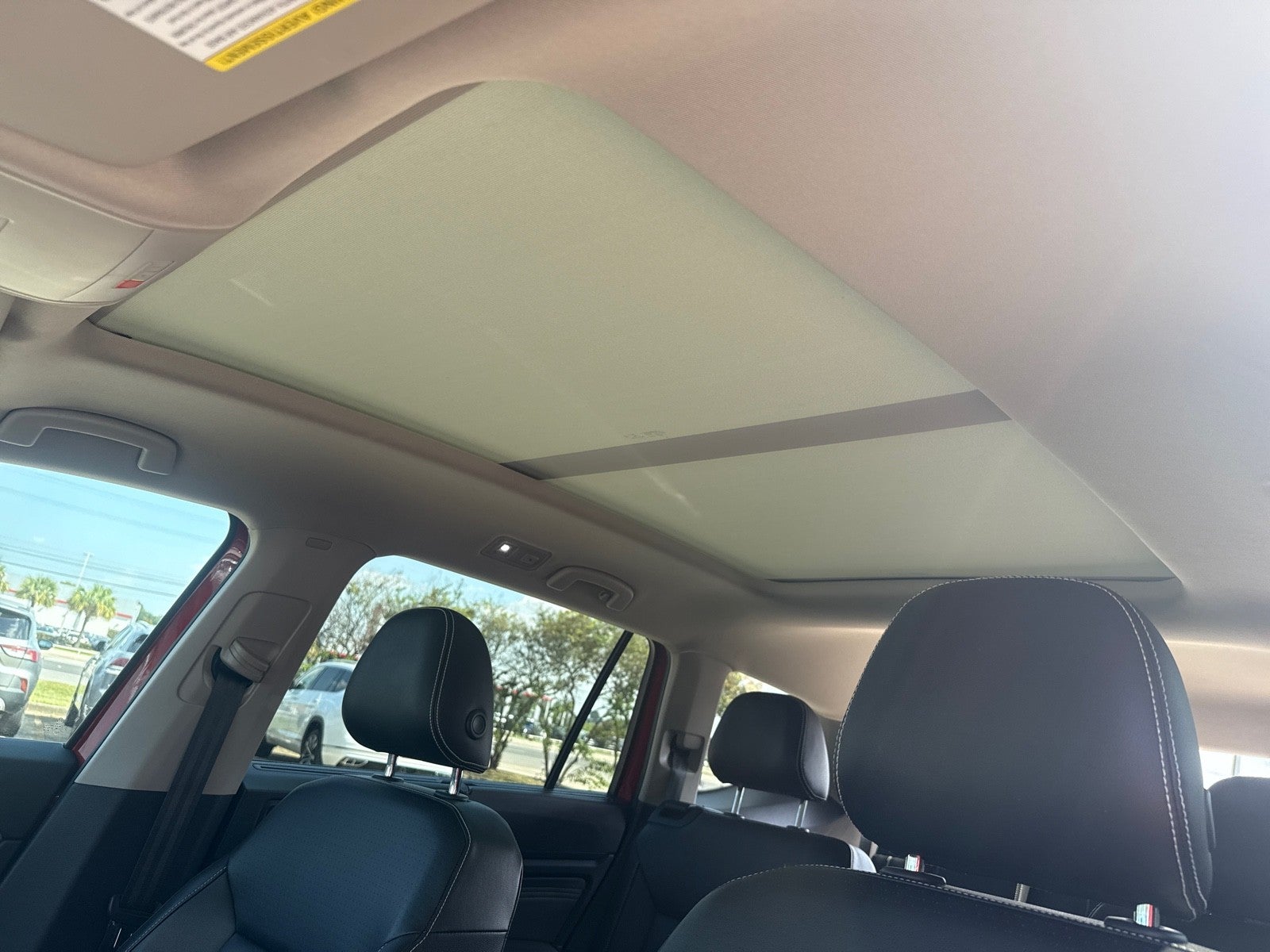 2021 Volkswagen Atlas 2021.5 3.6L V6 SE w/Technology R-Line FWD