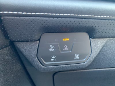 2026 Volkswagen Atlas Cross Sport 2.0T SE w/Technology FWD