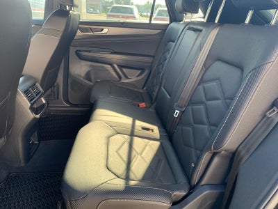 2026 Volkswagen Atlas Cross Sport 2.0T SE w/Technology FWD