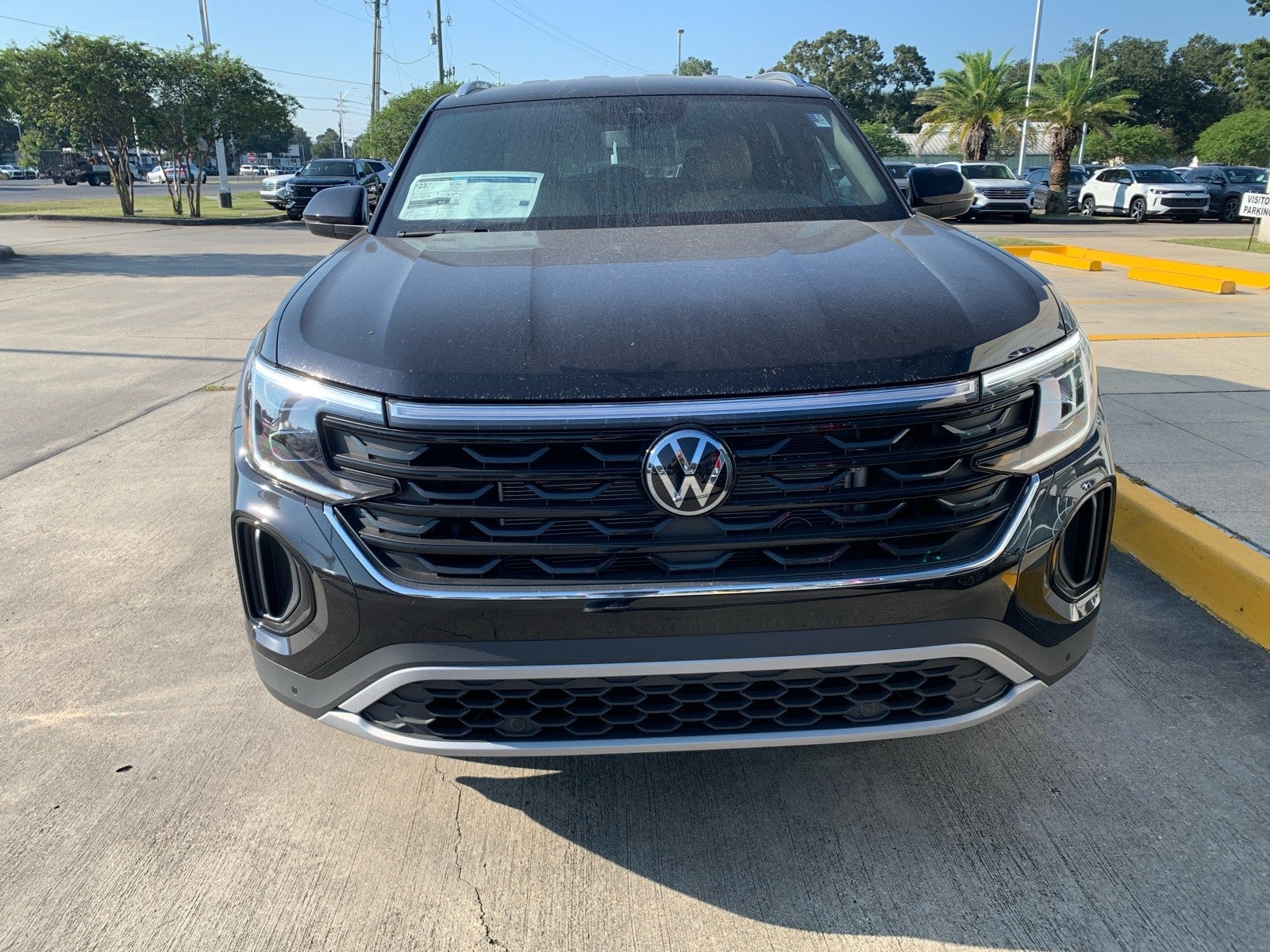 2026 Volkswagen Atlas Cross Sport 2.0T SE w/Technology FWD
