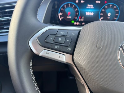 2026 Volkswagen Atlas Cross Sport 2.0T SE w/Technology FWD