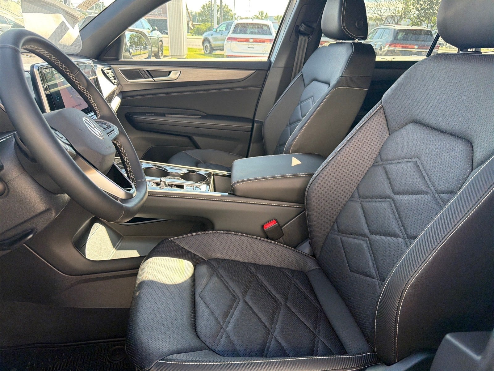 2026 Volkswagen Atlas Cross Sport 2.0T SE w/Technology FWD