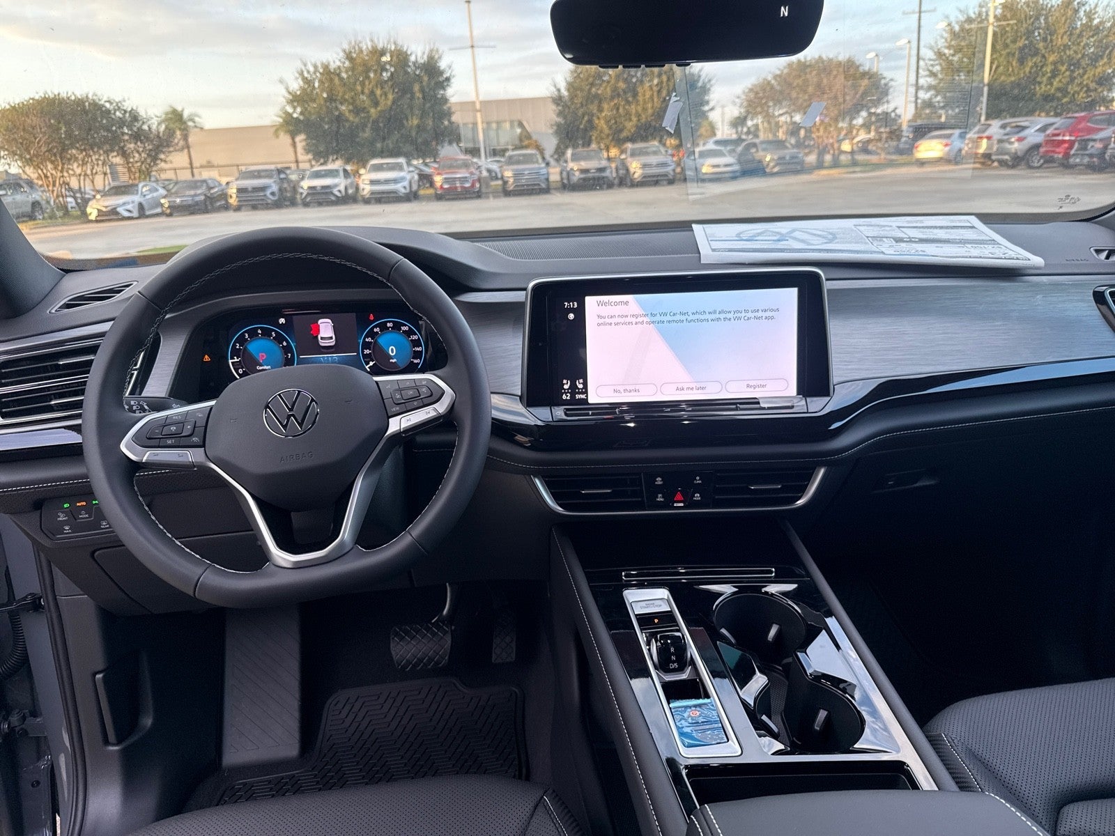 2026 Volkswagen Atlas Cross Sport 2.0T SE w/Technology FWD