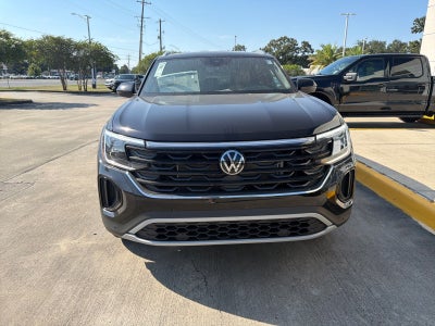 2026 Volkswagen Atlas Cross Sport 2.0T SE w/Technology FWD