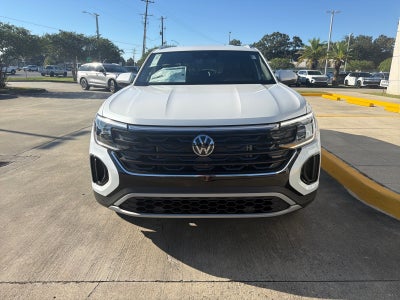 2026 Volkswagen Atlas Cross Sport 2.0T SE w/Technology FWD