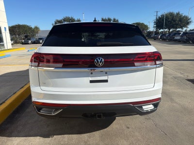 2026 Volkswagen Atlas Cross Sport 2.0T SE w/Technology FWD