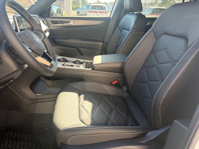 2026 Volkswagen Atlas Cross Sport 2.0T SE w/Technology FWD
