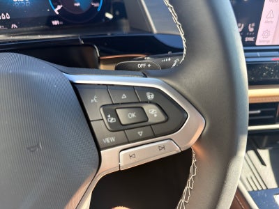 2026 Volkswagen Atlas Cross Sport 2.0T SE w/Technology FWD