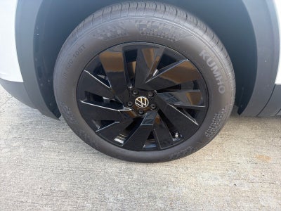 2026 Volkswagen Atlas Cross Sport 2.0T SE w/Technology FWD