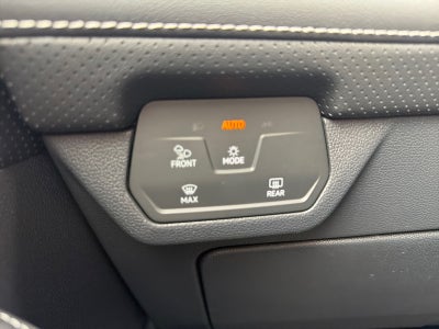 2026 Volkswagen Atlas Cross Sport 2.0T SE w/Technology FWD