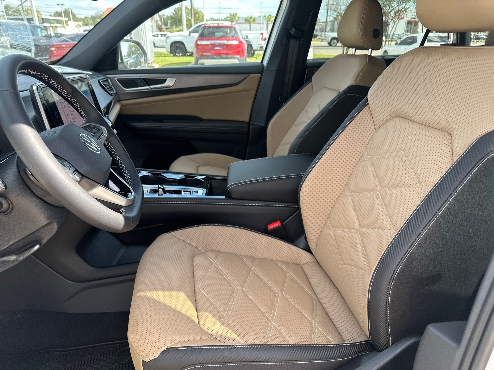 2026 Volkswagen Atlas Cross Sport 2.0T SE w/Technology FWD