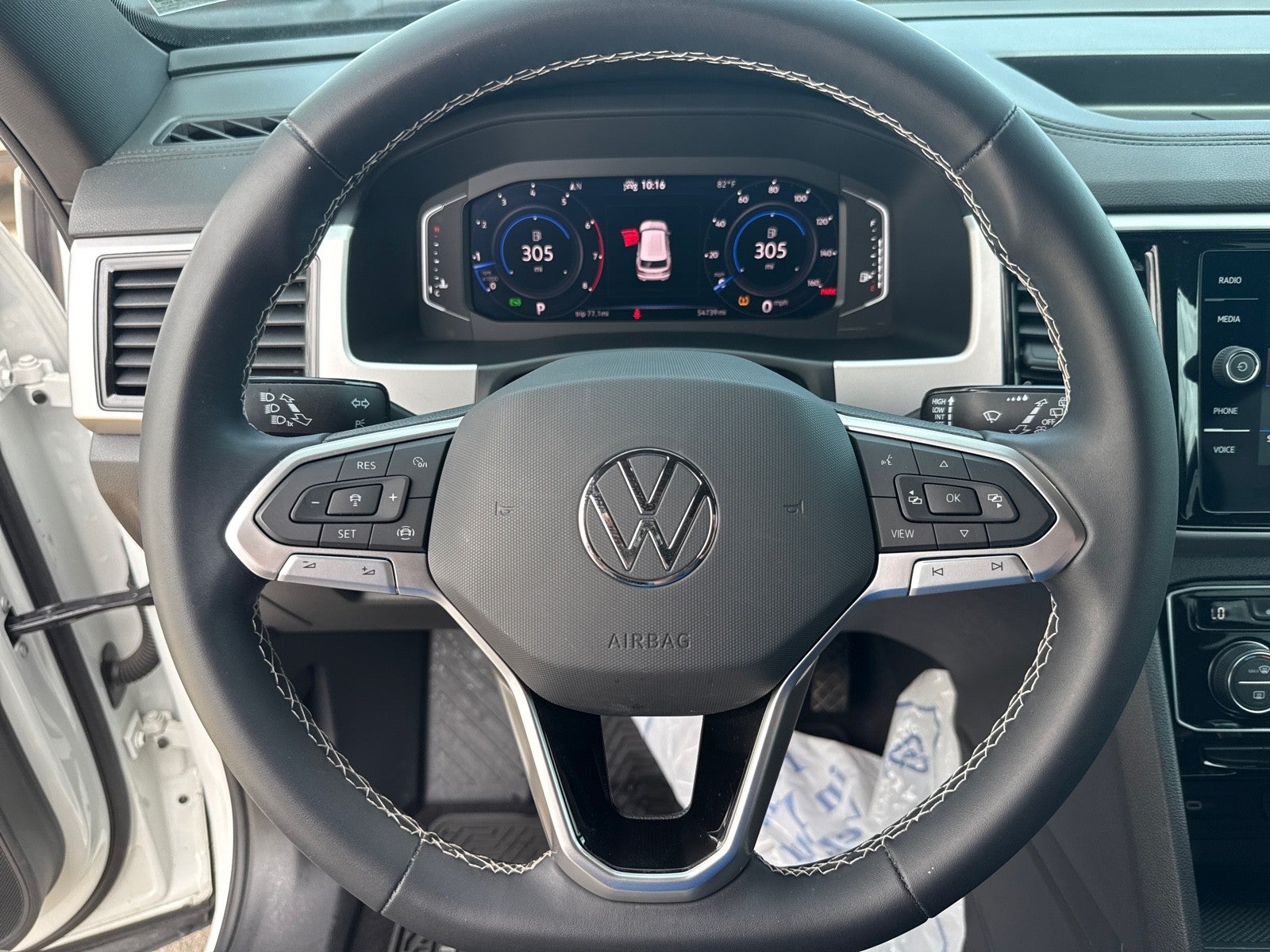 2023 Volkswagen Atlas Cross Sport 3.6L V6 SE w/Technology FWD