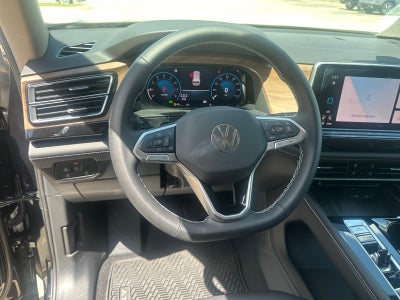 2026 Volkswagen Atlas 2.0T SE w/Technology FWD