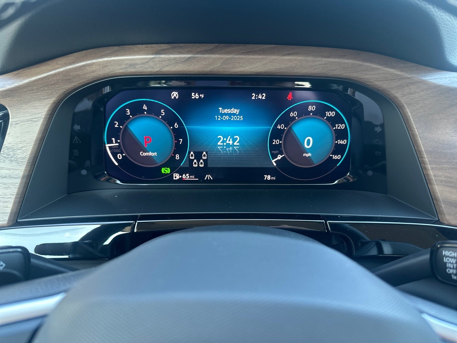 2026 Volkswagen Atlas 2.0T SE w/Technology FWD