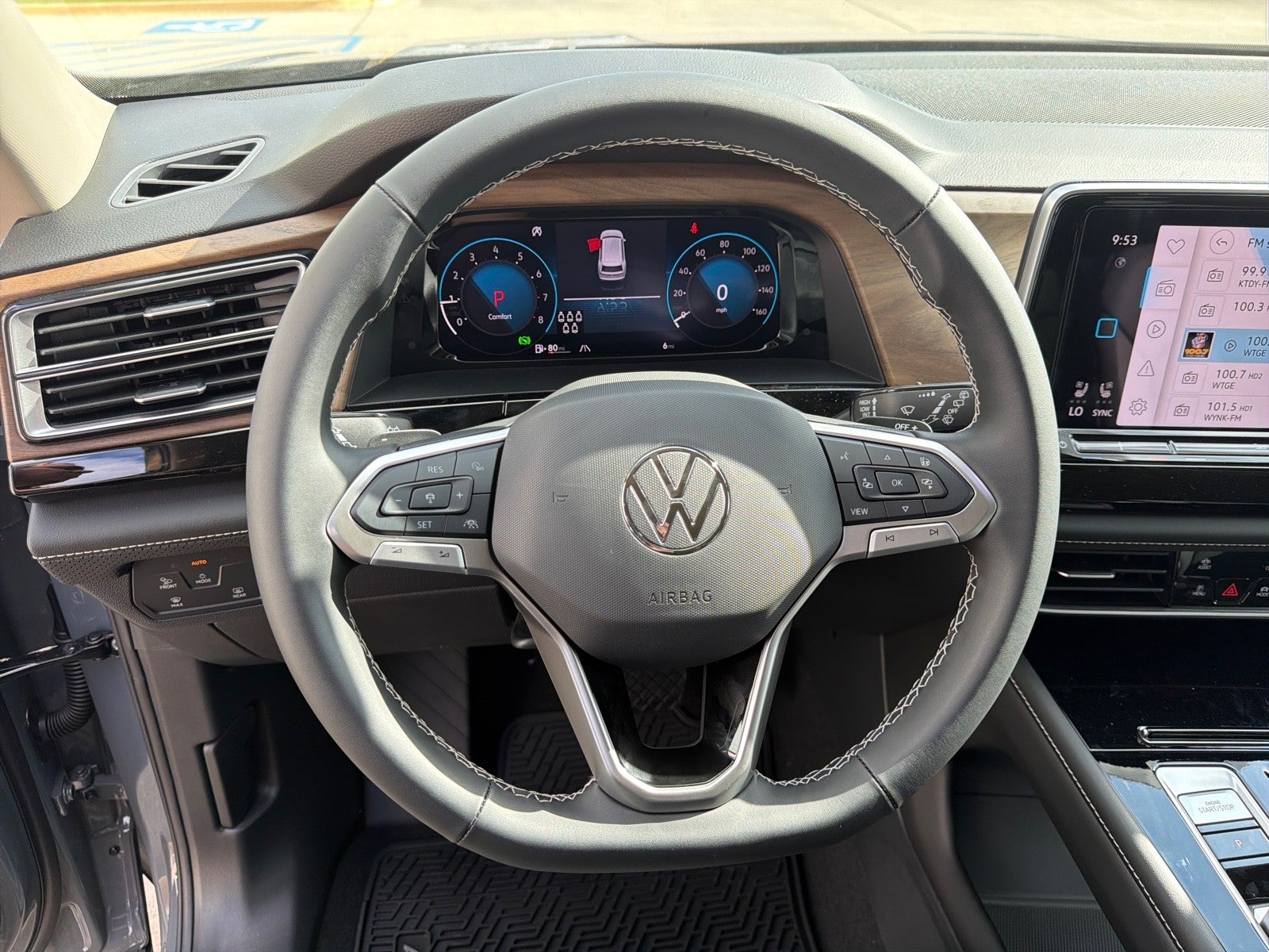 2026 Volkswagen Atlas 2.0T SE w/Technology FWD