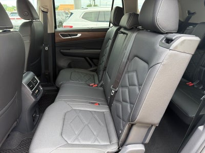 2026 Volkswagen Atlas 2.0T SE w/Technology FWD
