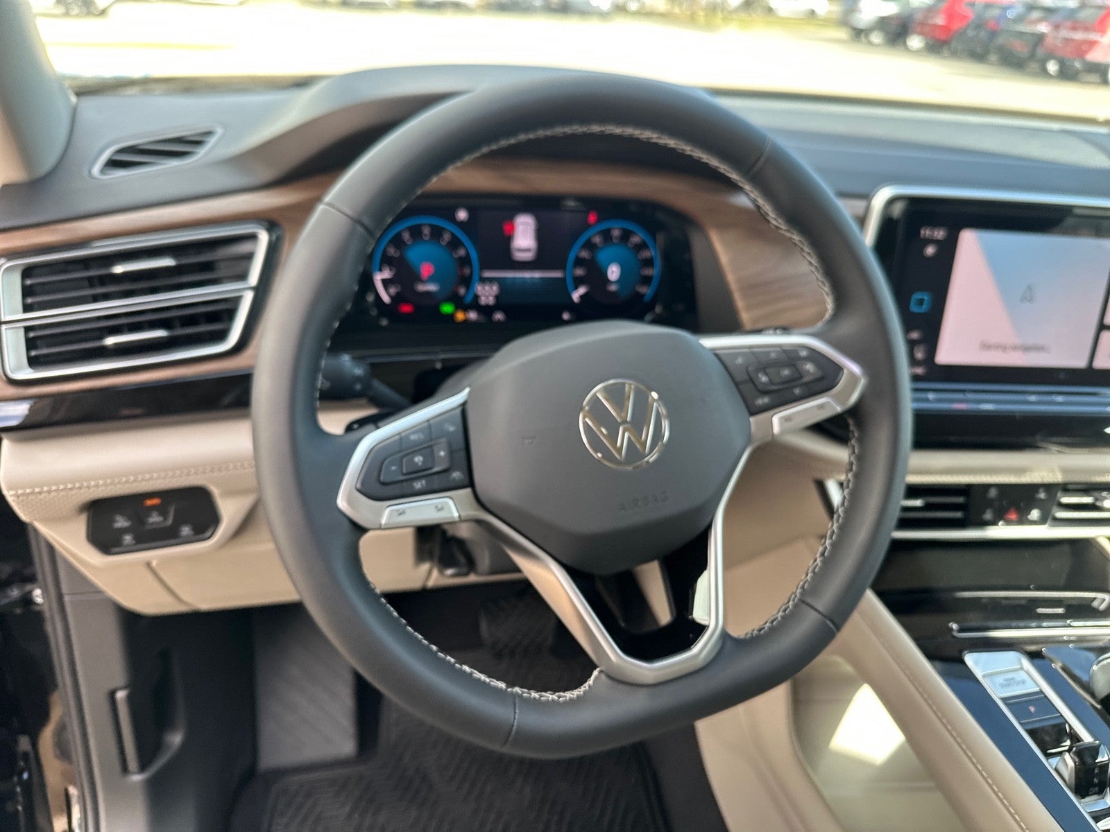 2026 Volkswagen Atlas 2.0T SE w/Technology FWD