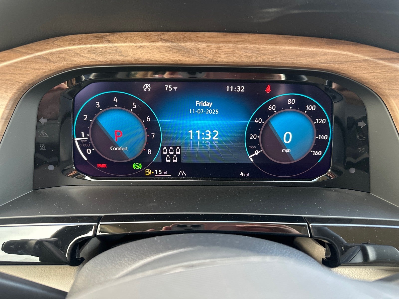 2026 Volkswagen Atlas 2.0T SE w/Technology FWD