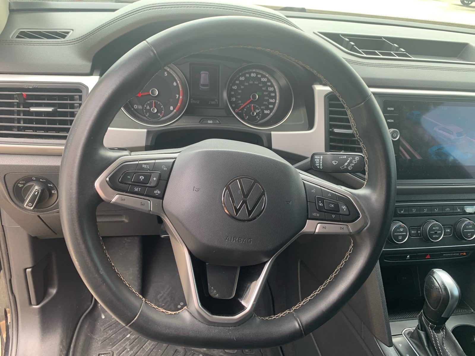 2021 Volkswagen Atlas 2021.5 3.6L V6 SE w/Technology FWD
