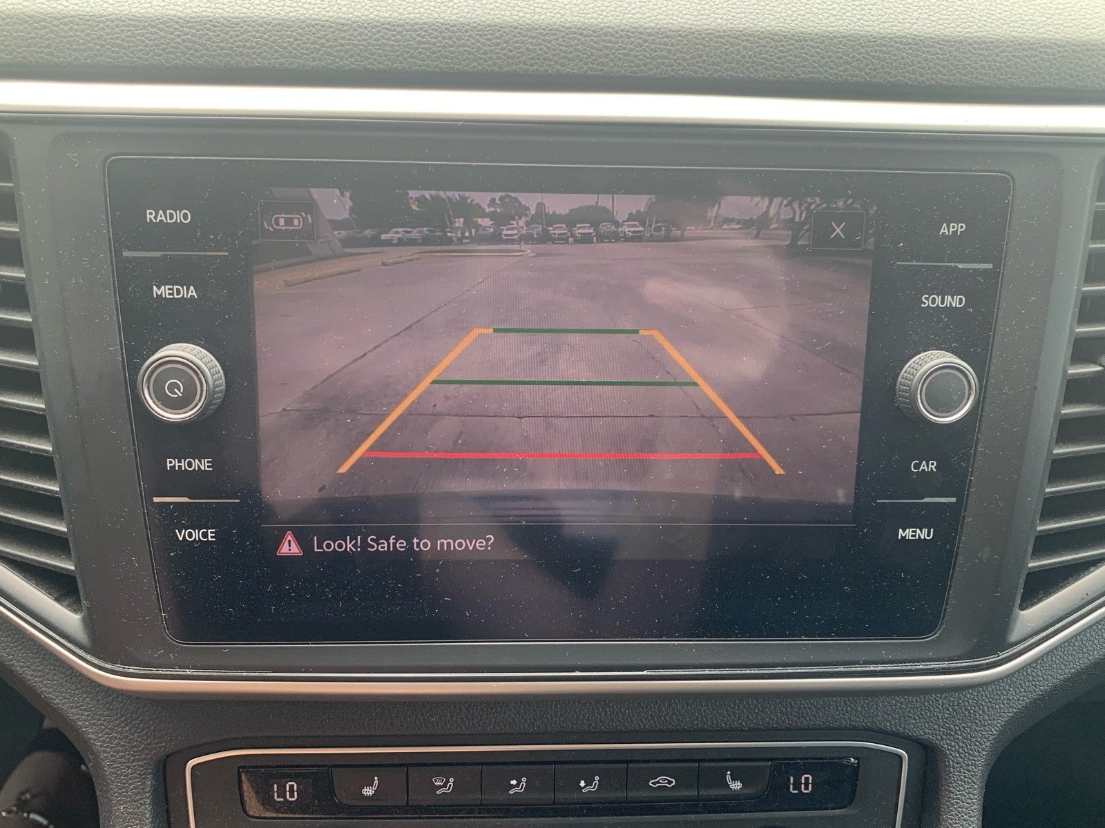 2021 Volkswagen Atlas 2021.5 3.6L V6 SE w/Technology FWD