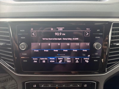 2022 Volkswagen Atlas 3.6L V6 SE w/Technology FWD