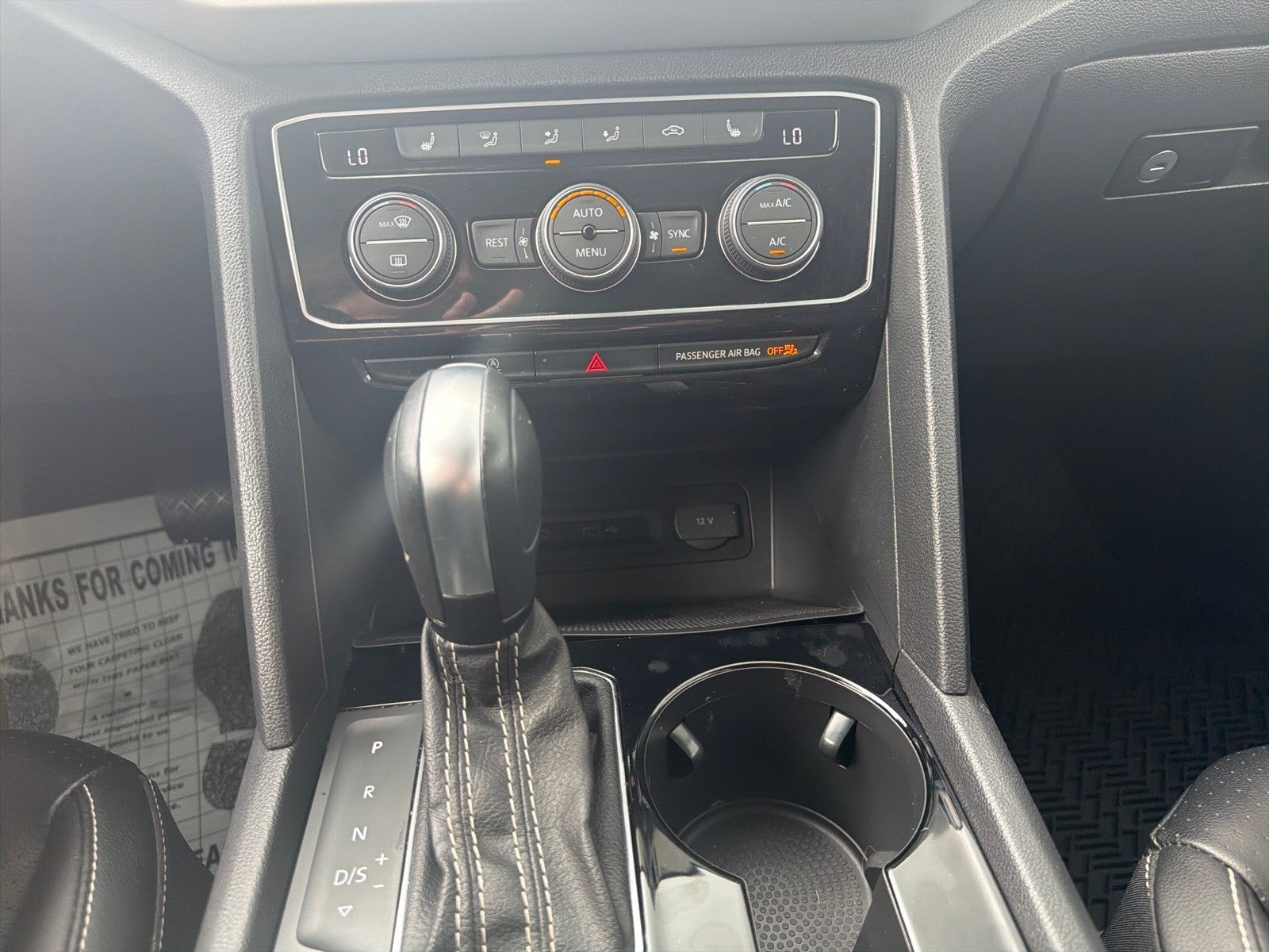 2022 Volkswagen Atlas 3.6L V6 SE w/Technology FWD