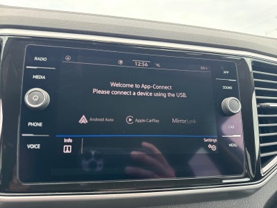 2022 Volkswagen Atlas 3.6L V6 SE w/Technology FWD
