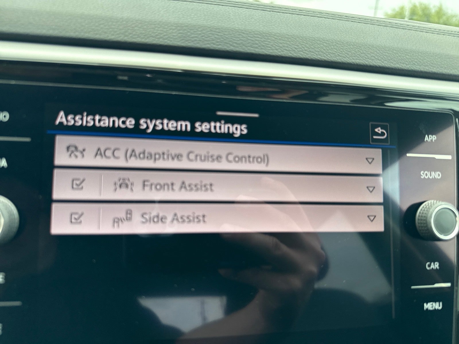 2022 Volkswagen Atlas 3.6L V6 SE w/Technology FWD