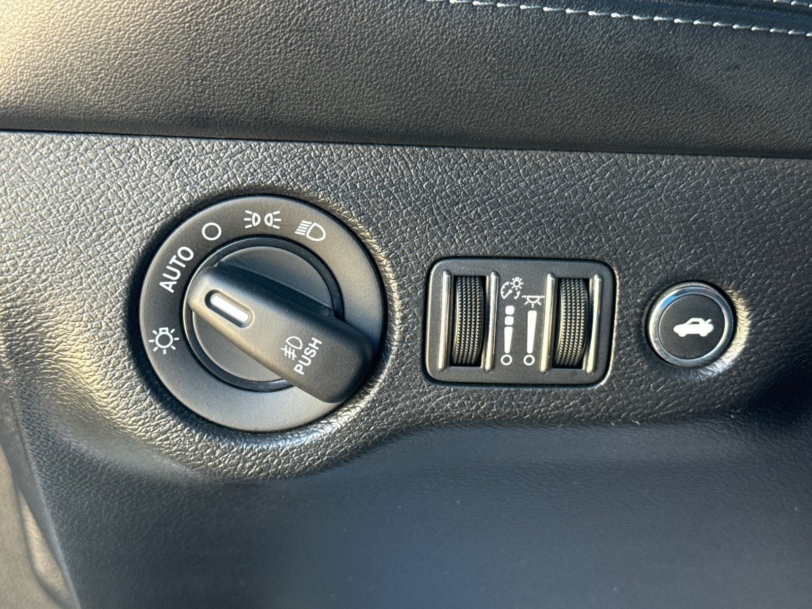 2021 Dodge Challenger R/T RWD