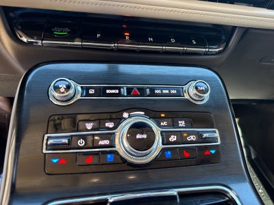 2021 Lincoln Nautilus Reserve FWD