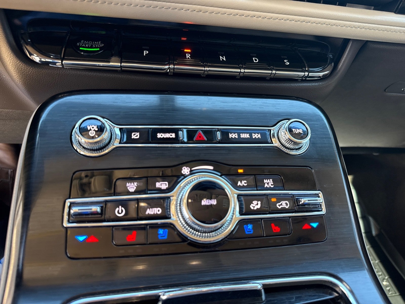 2021 Lincoln Nautilus Reserve FWD