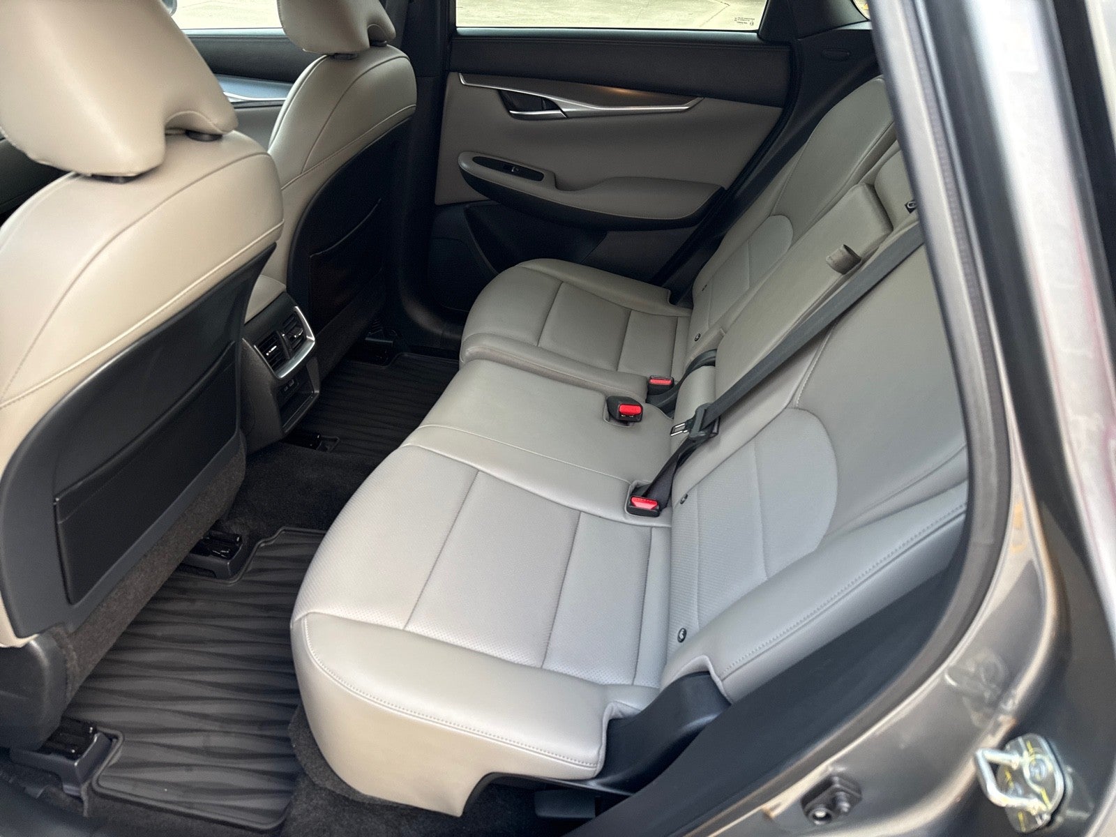 2024 INFINITI QX50 LUXE FWD