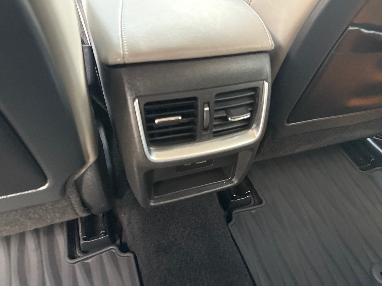 2024 INFINITI QX50 LUXE FWD