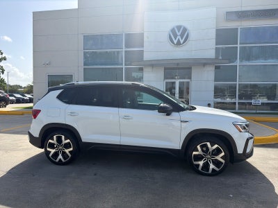 2023 Volkswagen Taos SEL 4MOTION *Ltd Avail*