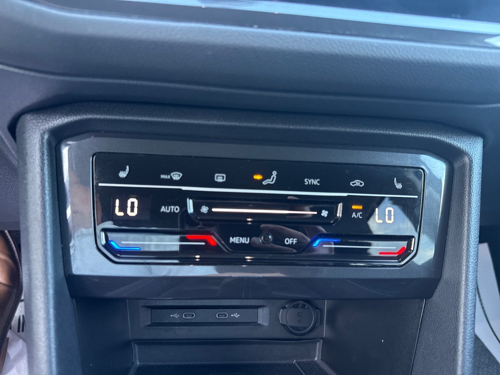 2023 Volkswagen Tiguan 2.0T SE FWD