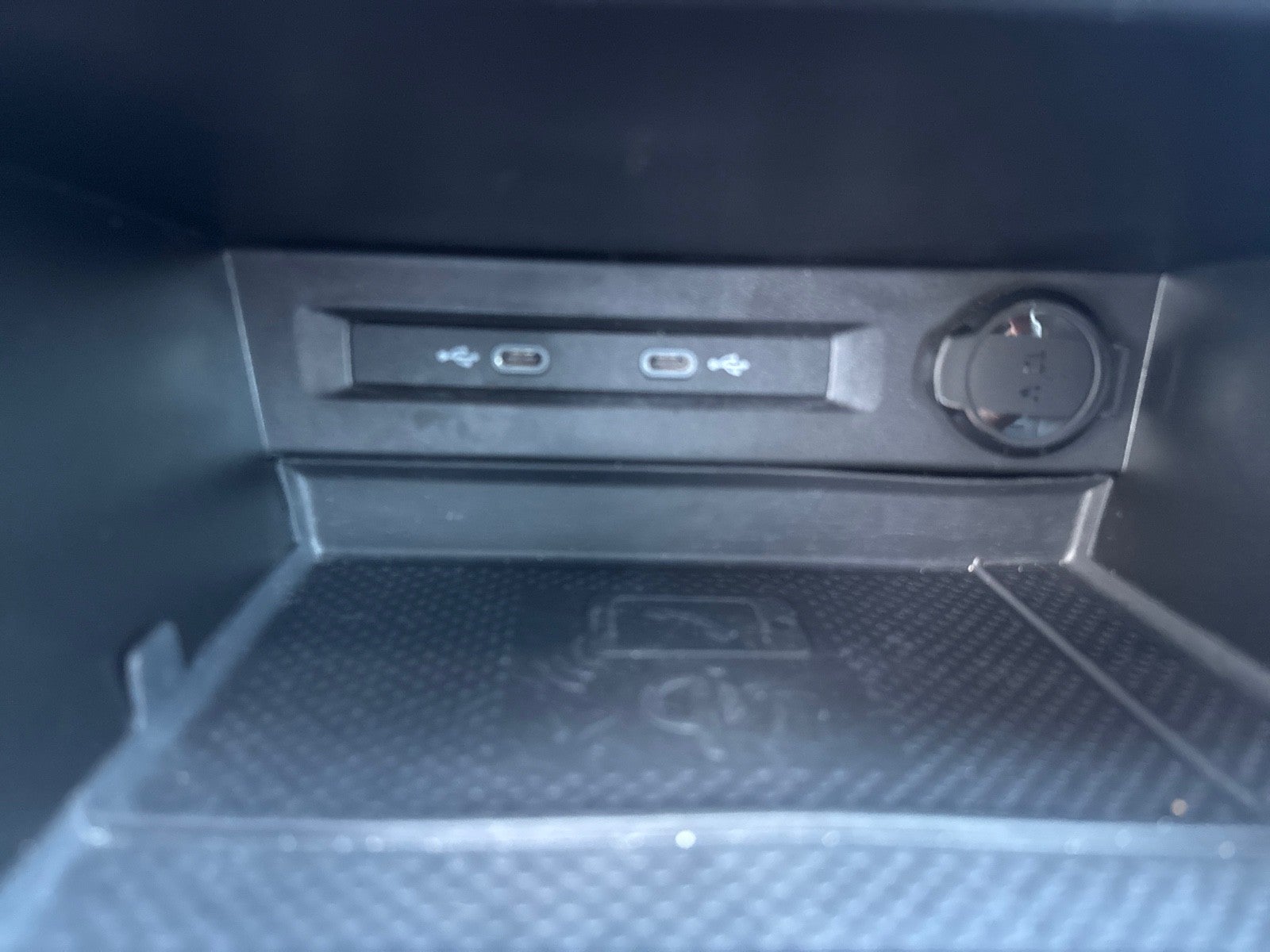 2023 Volkswagen Tiguan 2.0T SE FWD