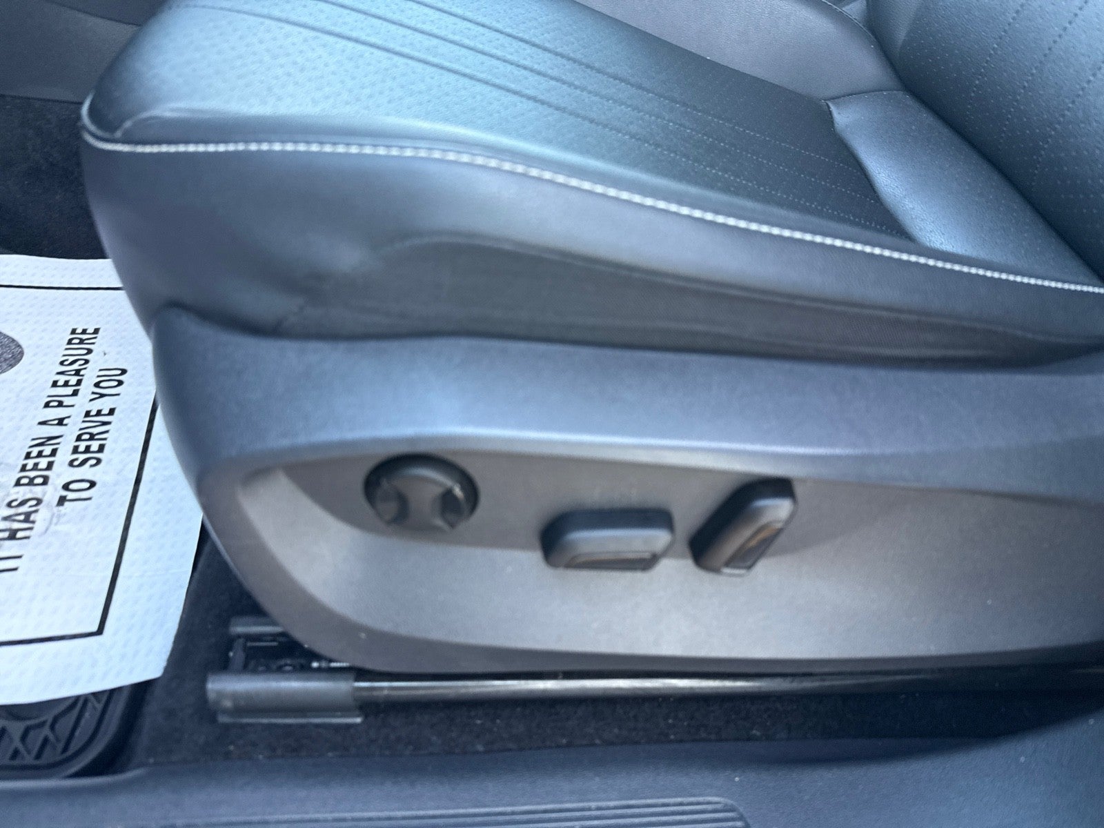 2023 Volkswagen Tiguan 2.0T SE FWD