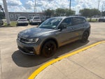 2019 Volkswagen Tiguan 2.0T SEL R-Line FWD