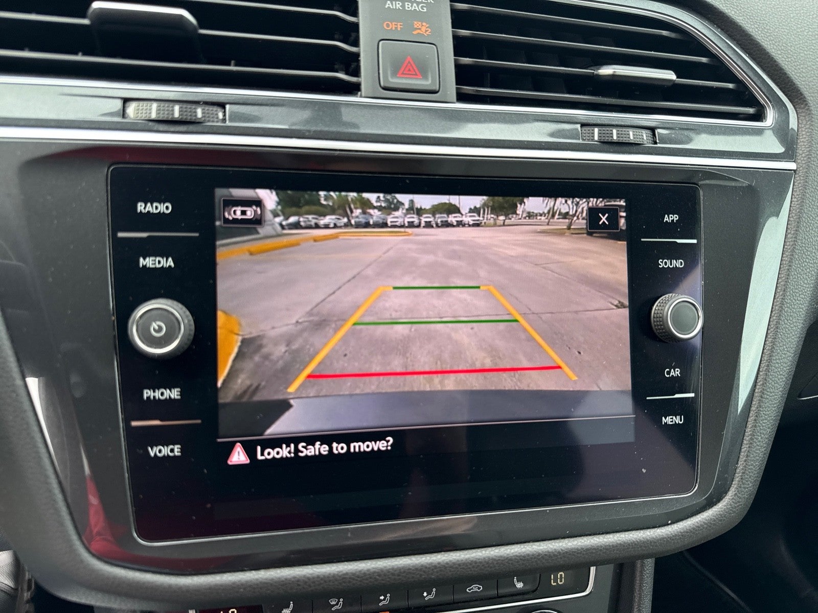 2021 Volkswagen Tiguan 2.0T SE FWD