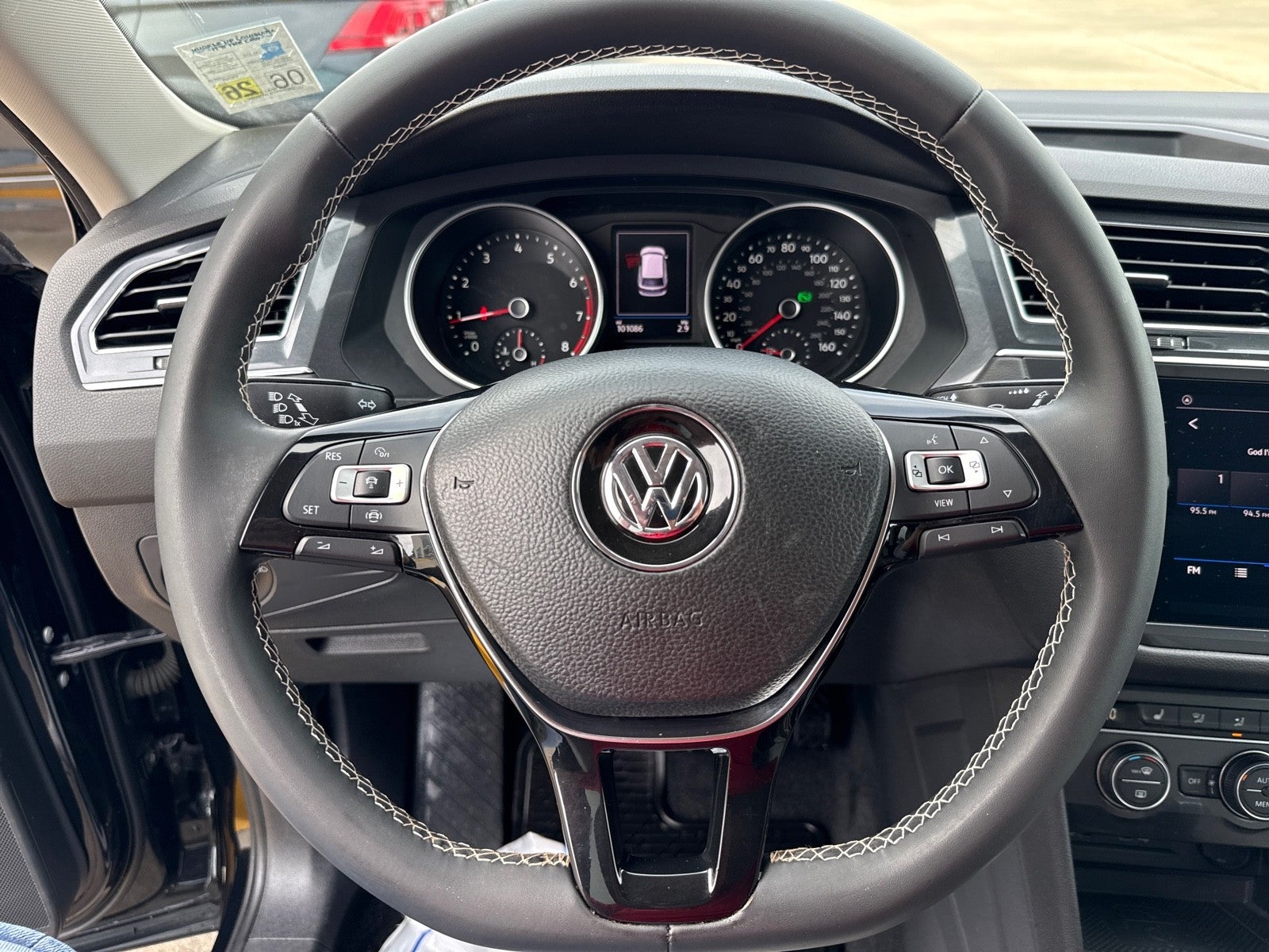 2021 Volkswagen Tiguan 2.0T SE FWD