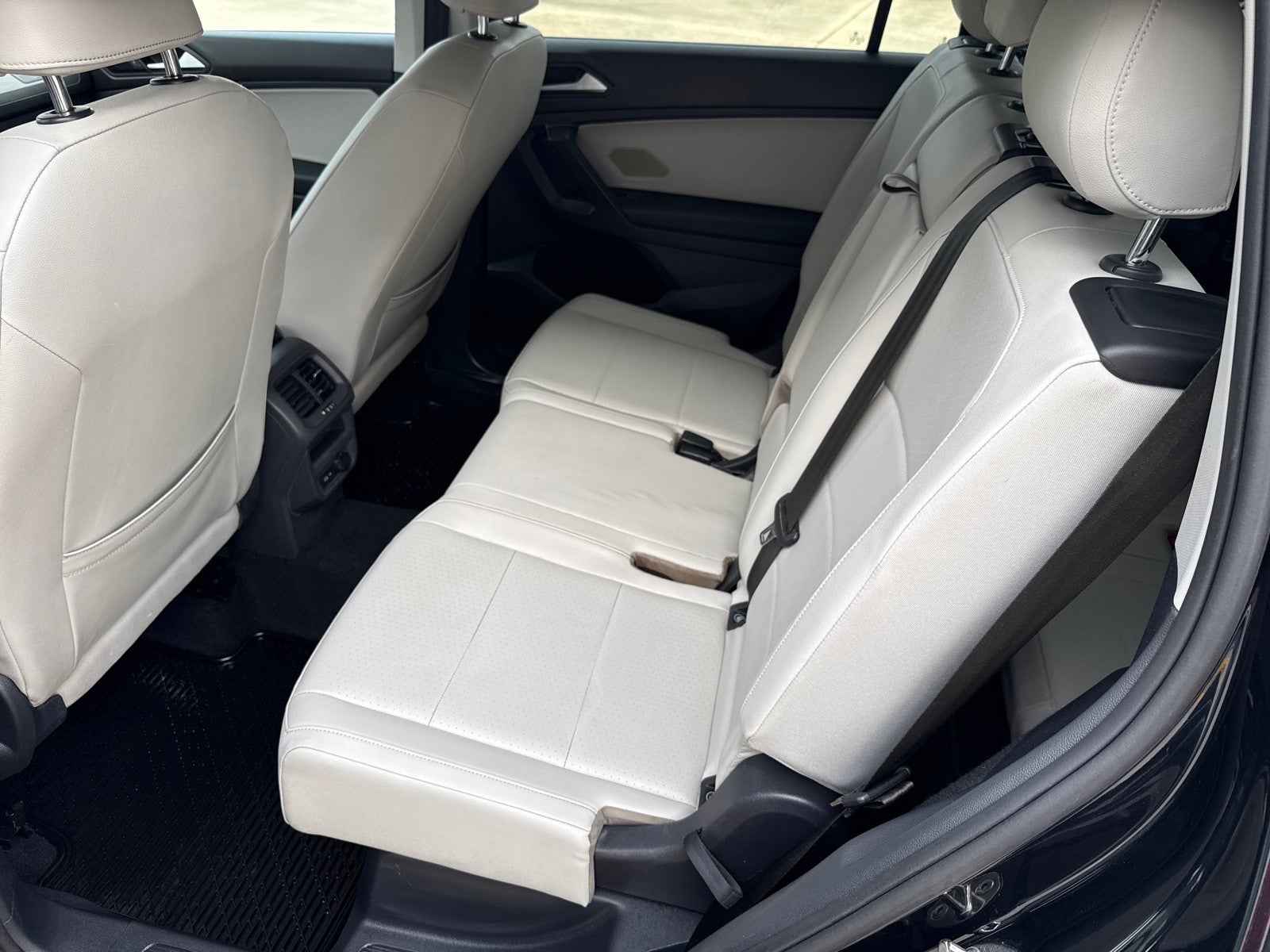 2021 Volkswagen Tiguan 2.0T SE FWD