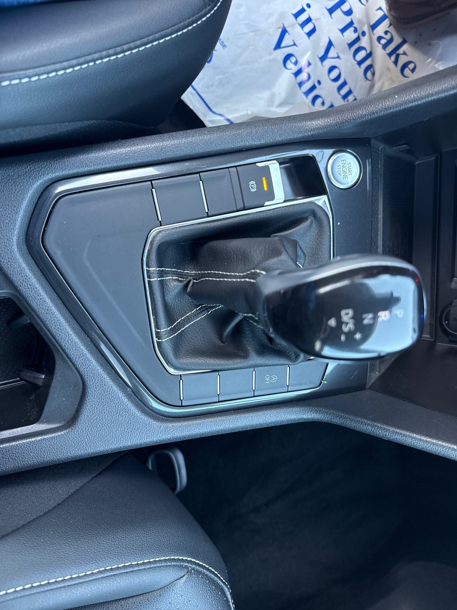 2023 Volkswagen Tiguan 2.0T SE FWD