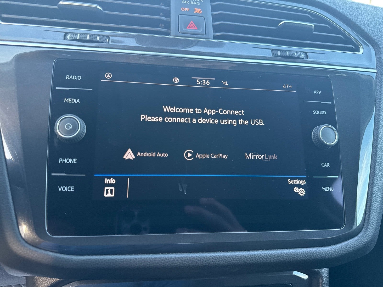 2023 Volkswagen Tiguan 2.0T SE FWD