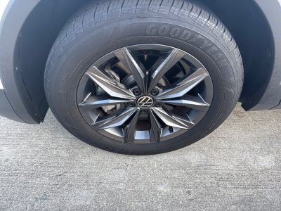 2023 Volkswagen Tiguan 2.0T SE FWD